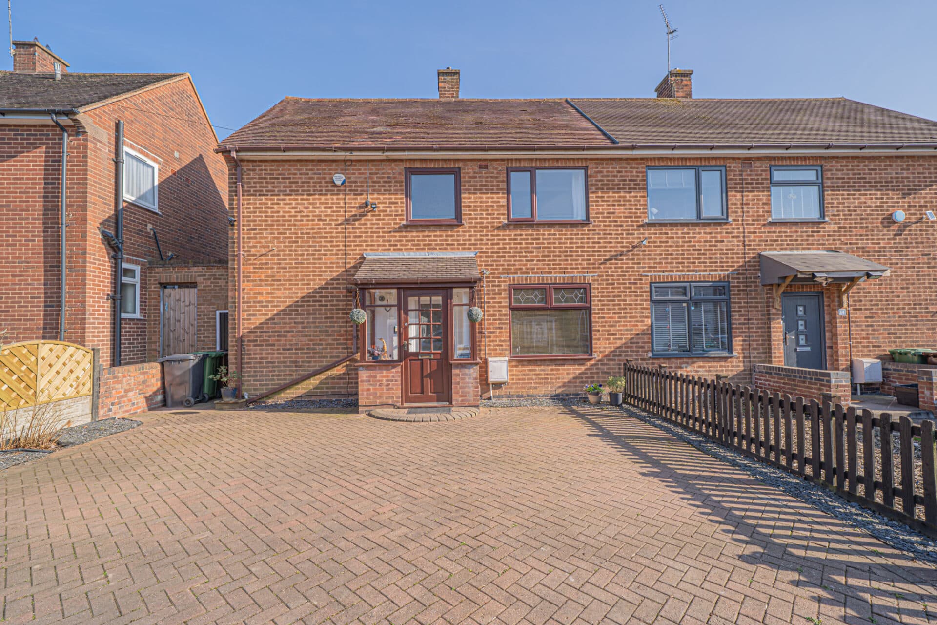 Arbury Hall Road, Solihull, B90 4PY