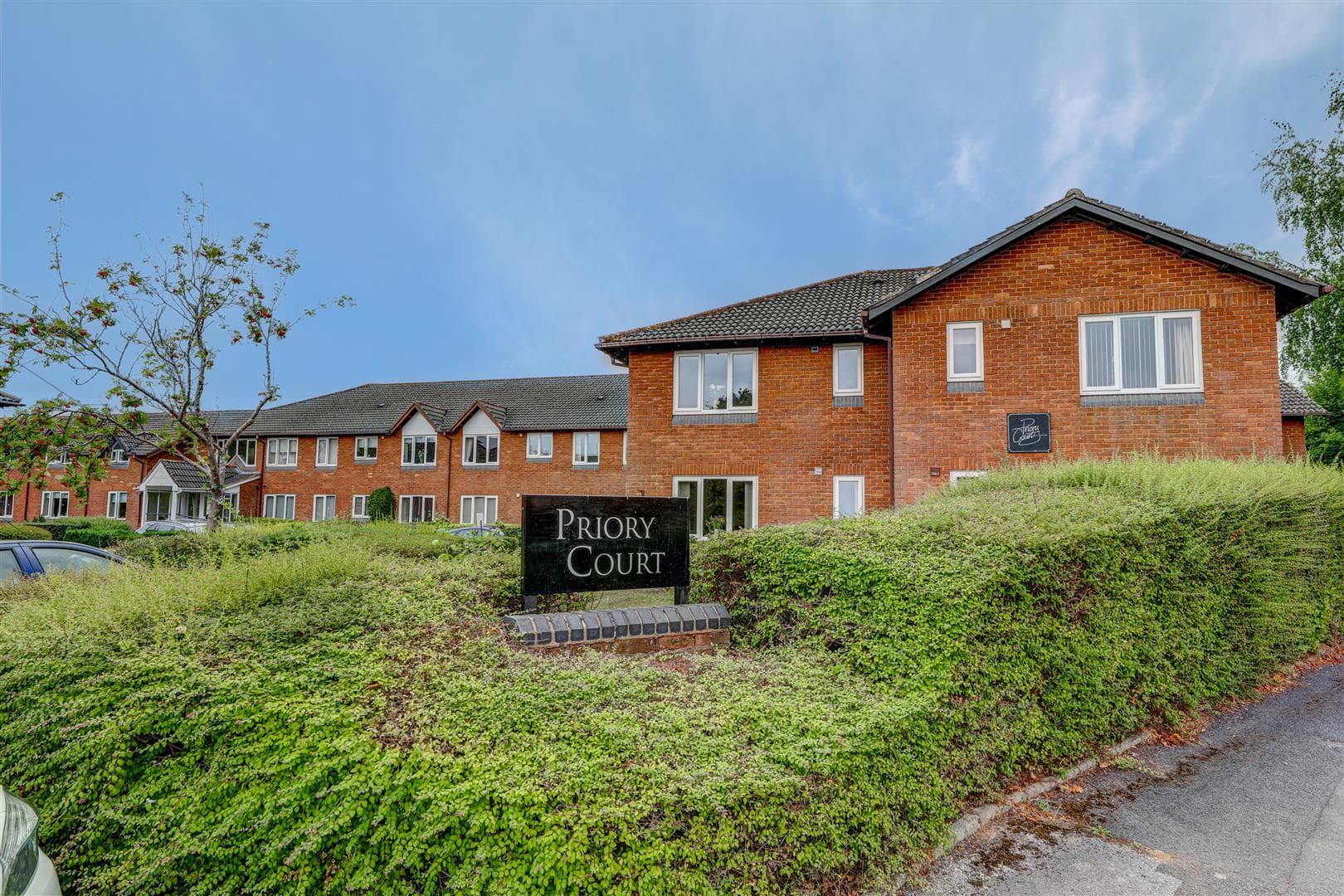 Flat 40, Priory Court, Solihull, 3 Shelly Crescent, B90 4XA