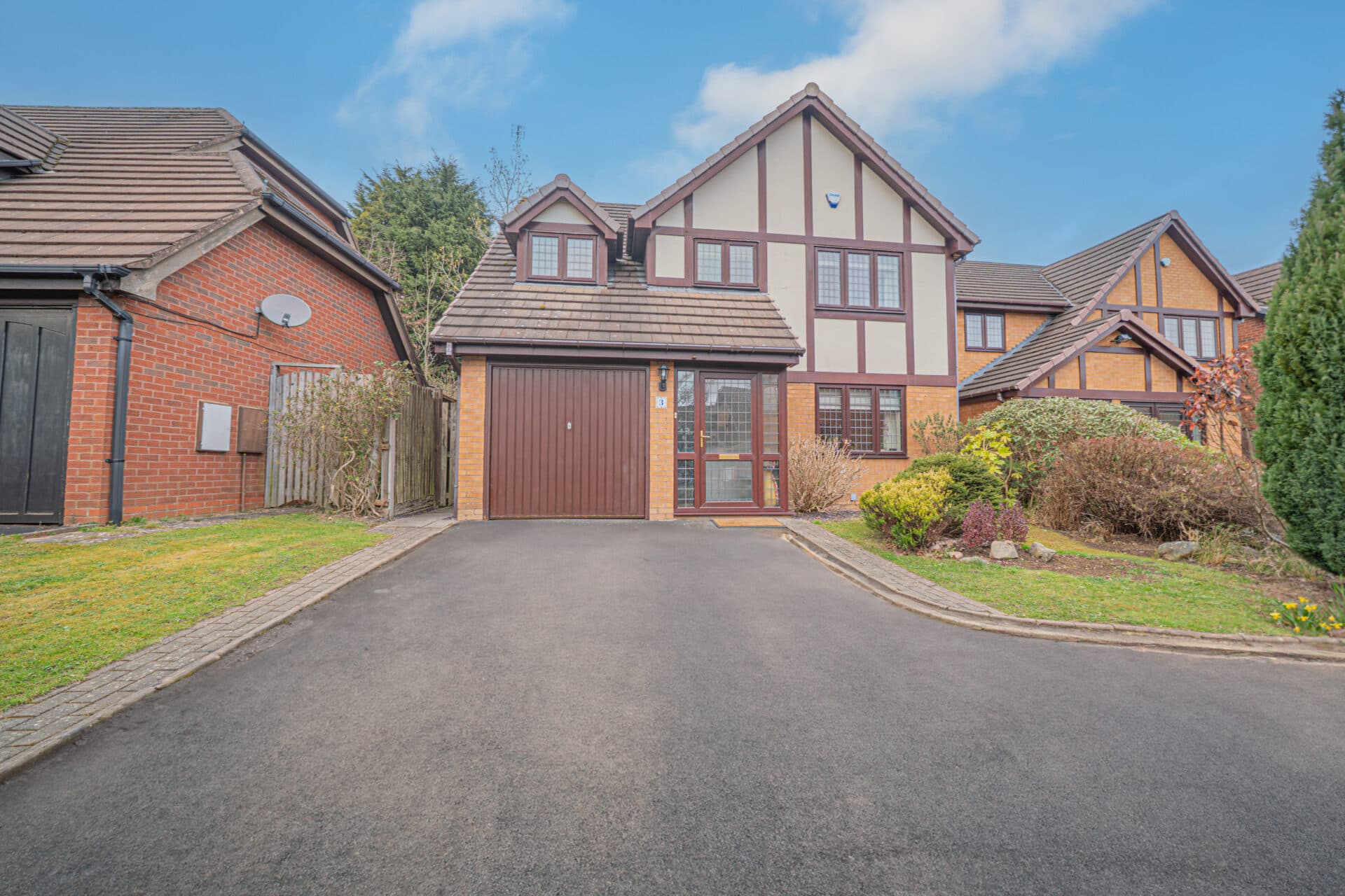 Saintbury Drive, Solihull, Solihull, B91 3SZ