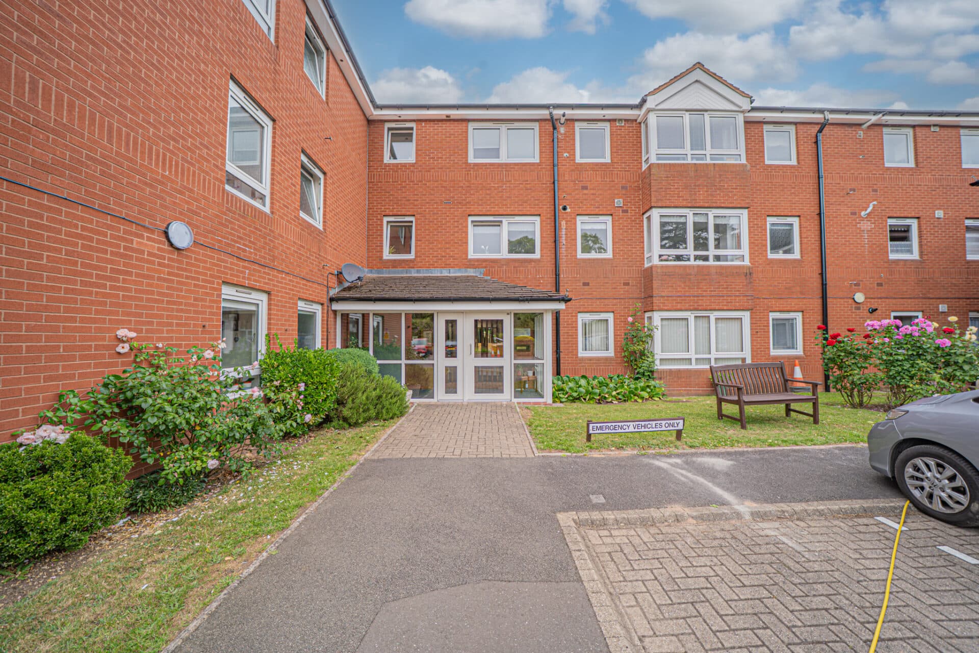 Flat 4, Malvern Court, Solihull, 915 Warwick Road, B91 3EP