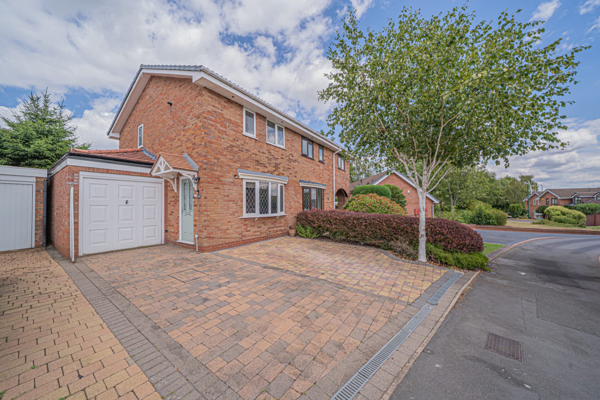 Kinsham Drive, Solihull, Solihull, B91 3UG