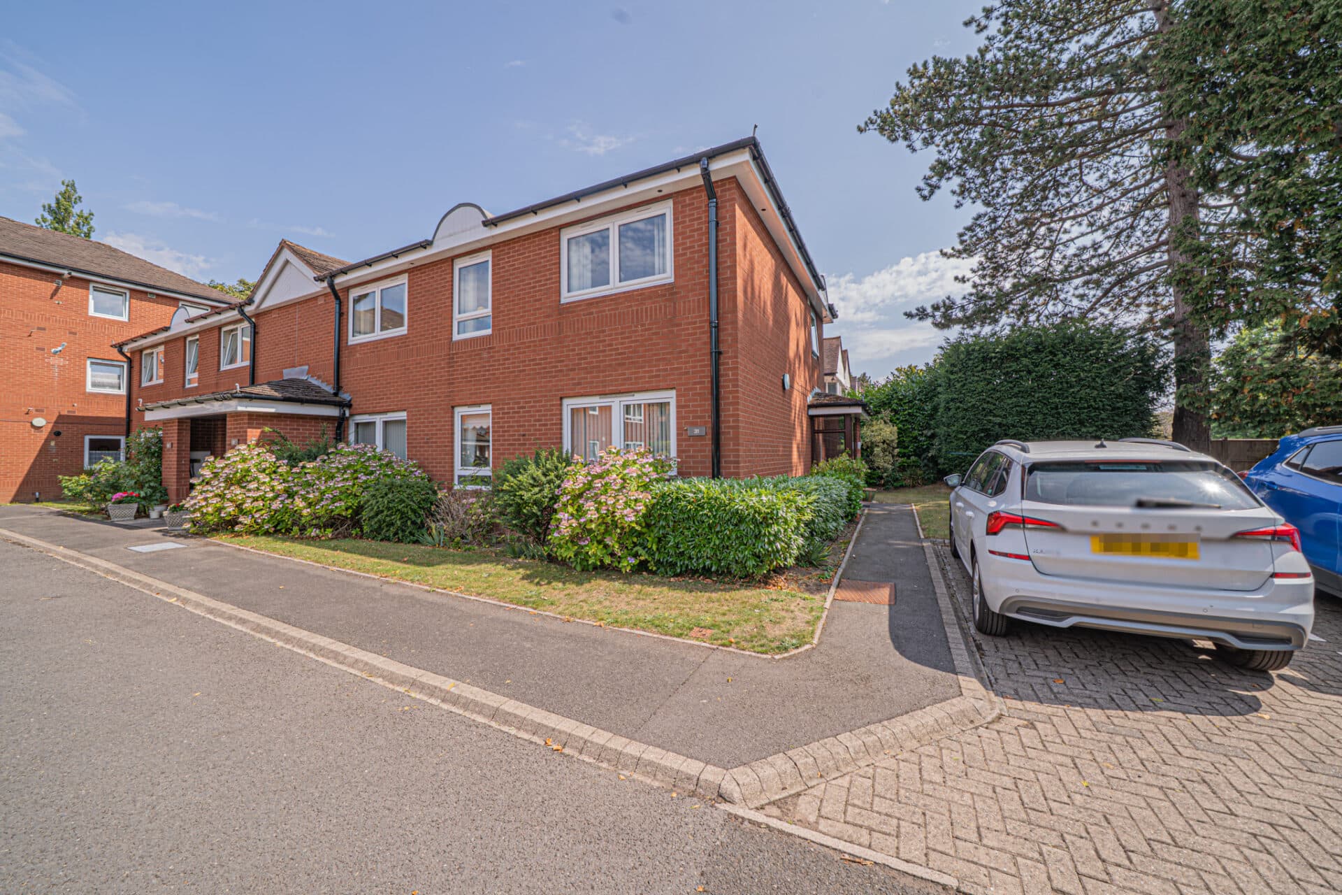 Flat 31, Malvern Court, Solihull, 915 Warwick Road, B91 3EP