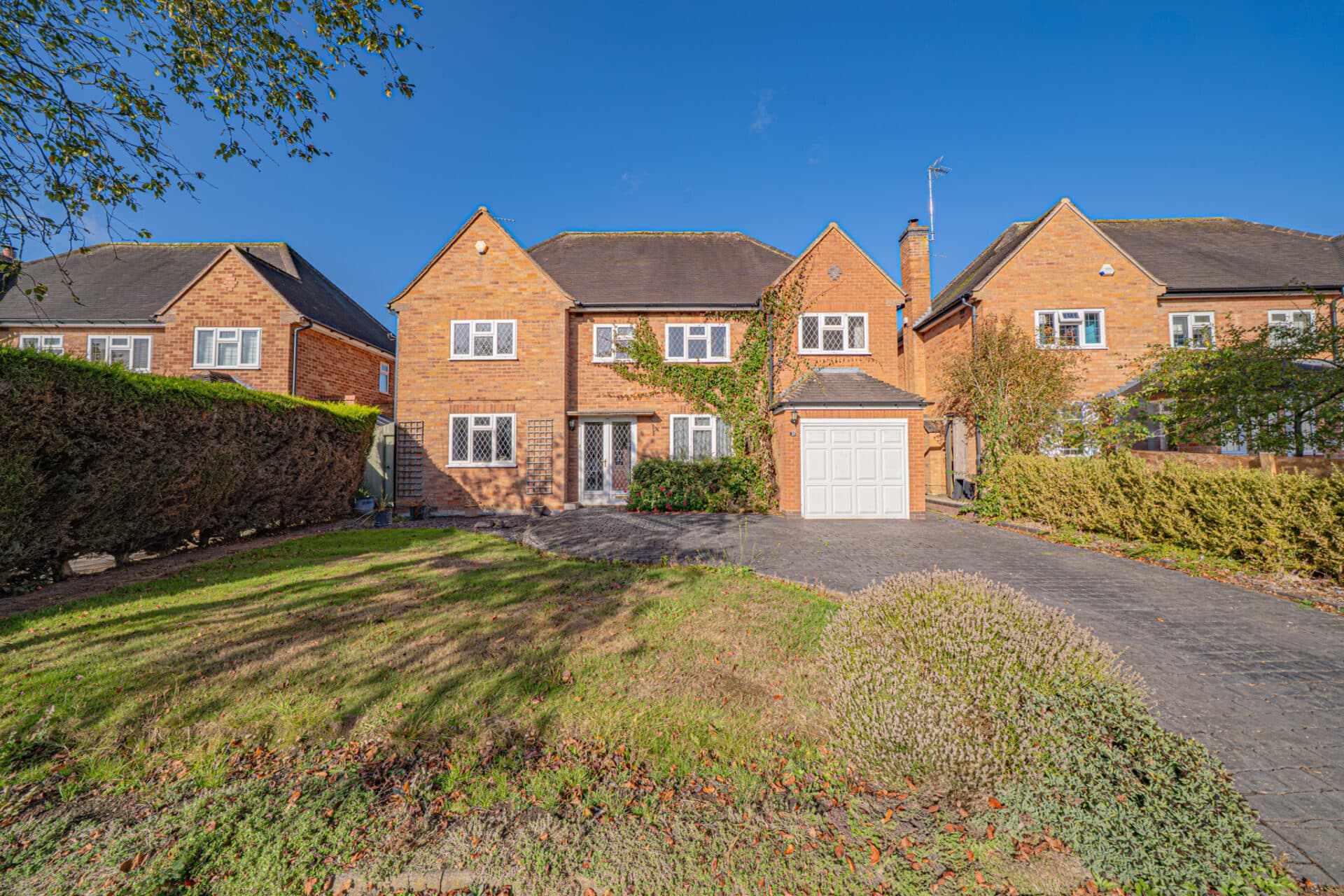 Broadfern Road, Knowle, Solihull, Solihull, B93 9DE