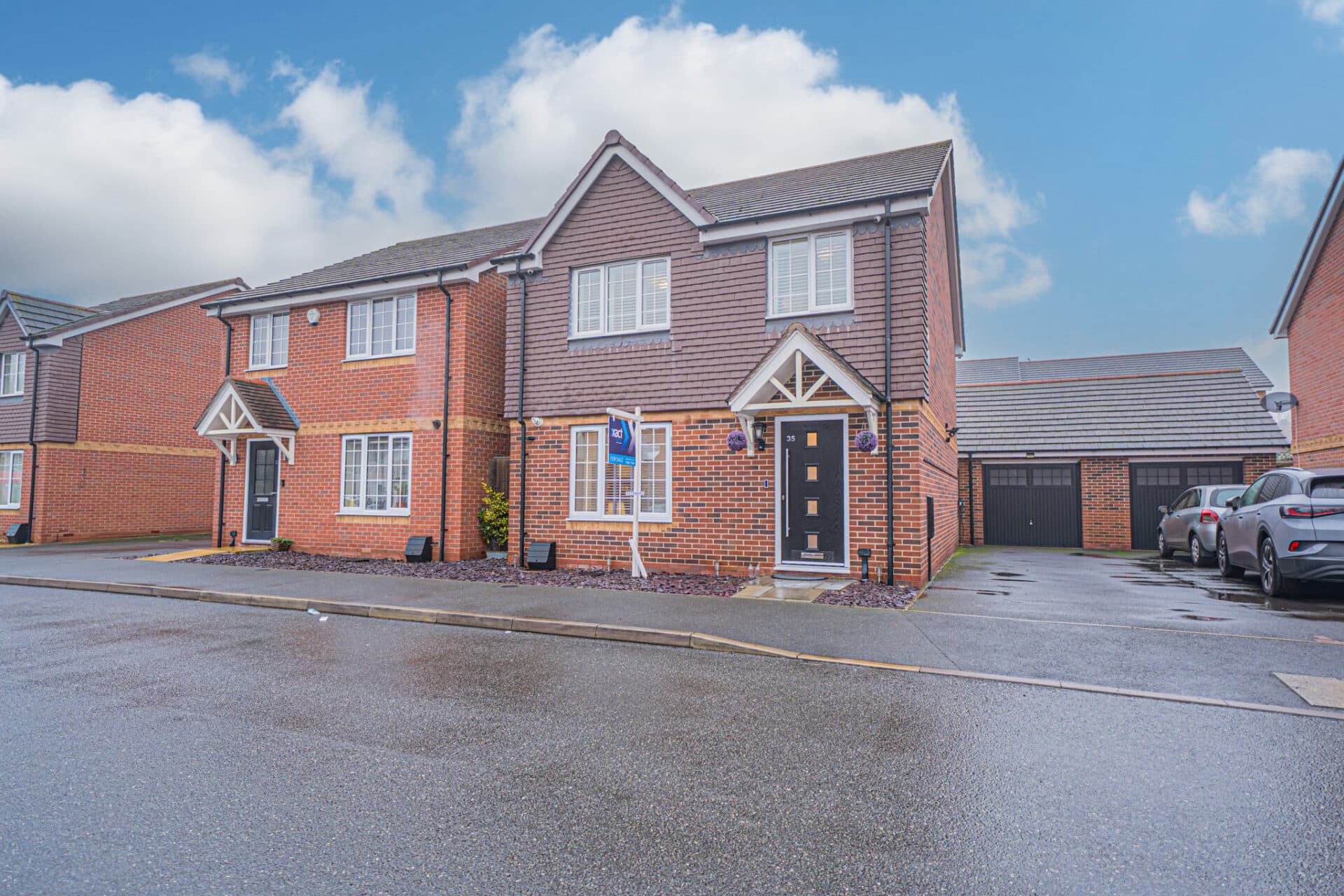 Barton Drive, Knowle, Solihull, Solihull, B93 0PE