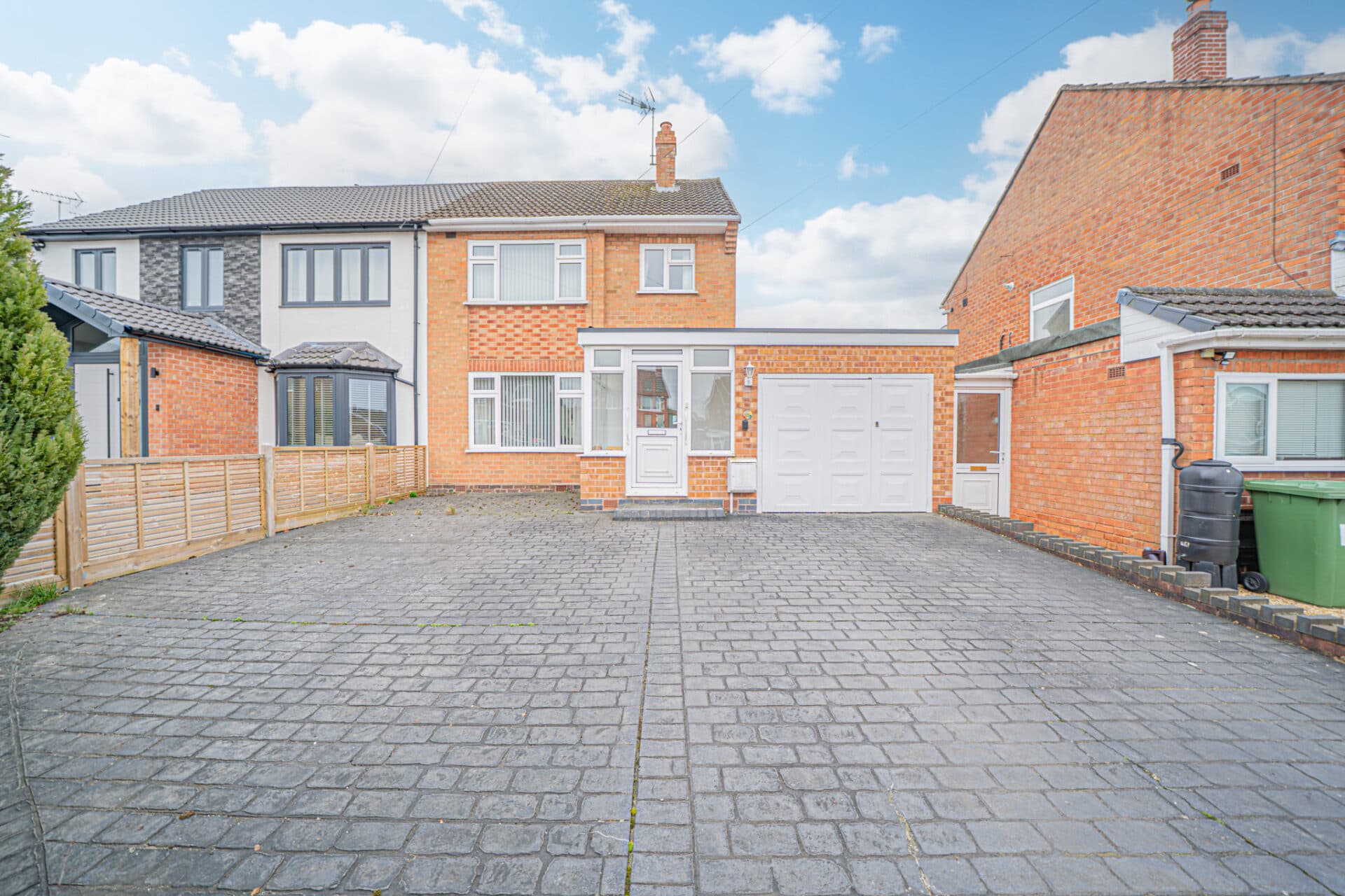 Poplar Road, Dorridge, Solihull, Solihull, B93 8DQ