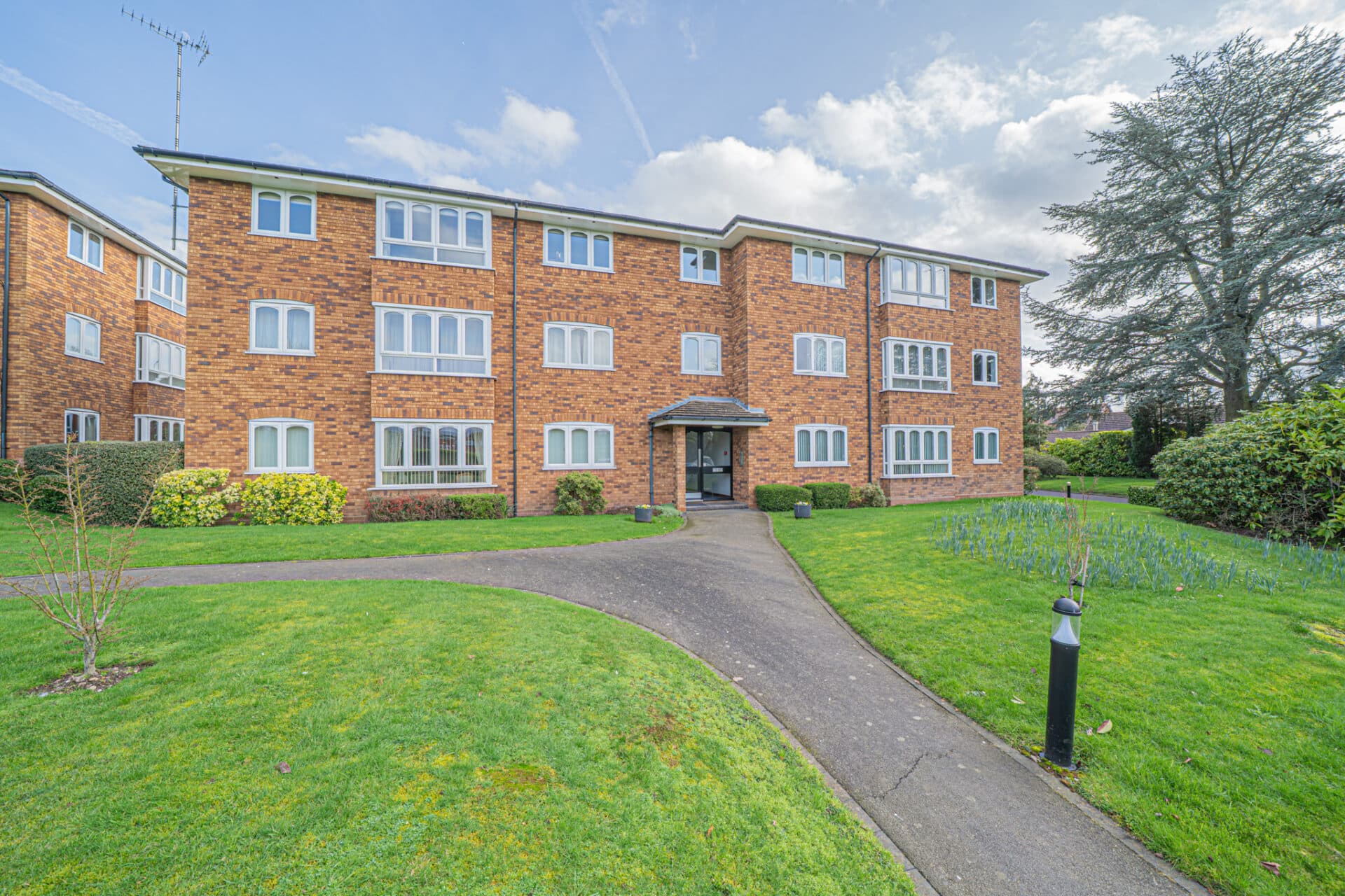 Queens Court Alderham Close, Solihull, Solihull, B91 2PR