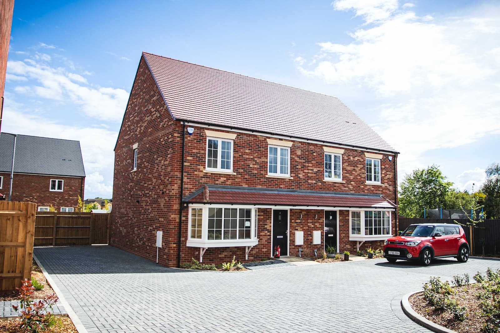 Land & New Homes