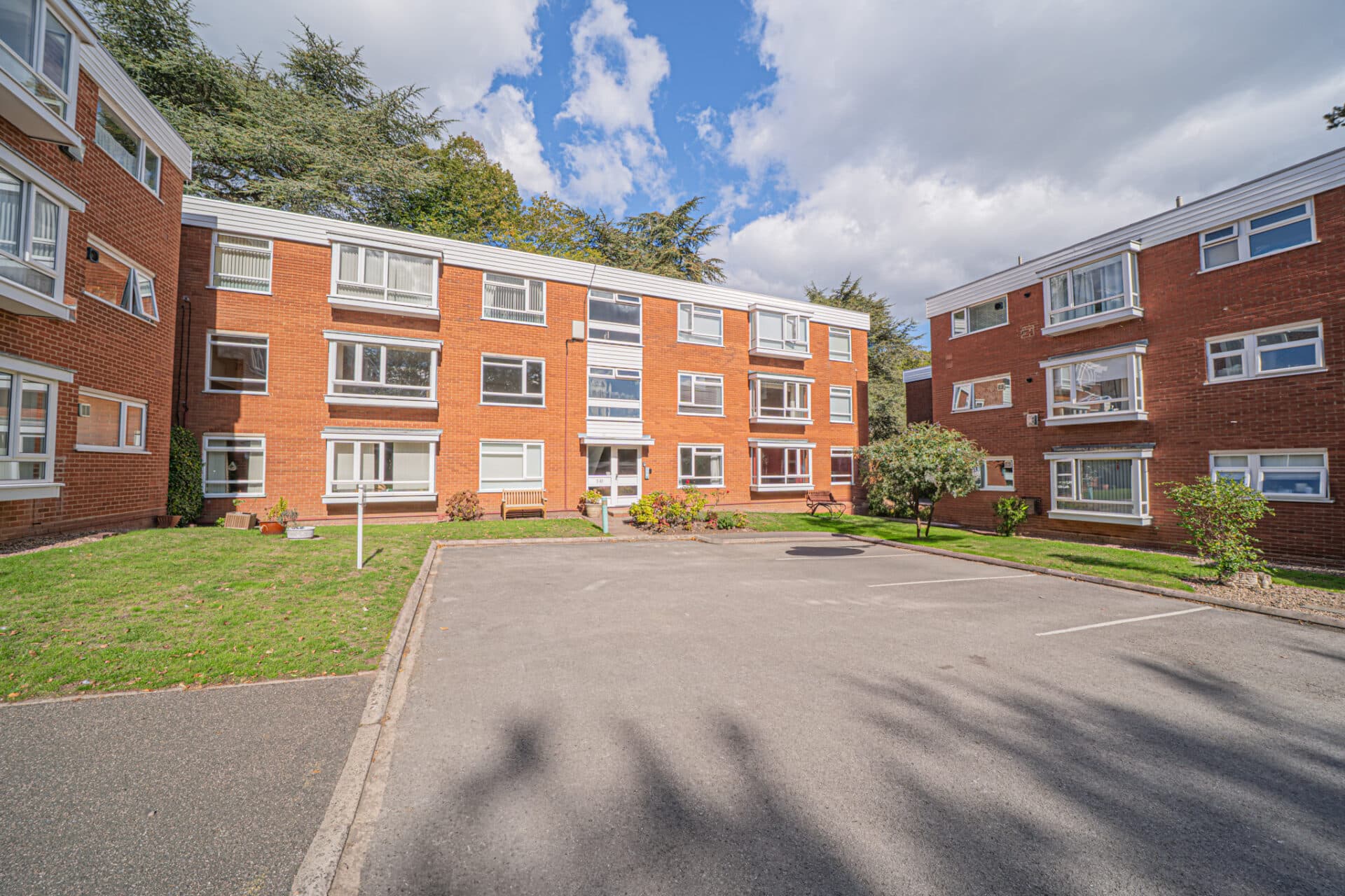 Cedarhurst Park Road, Solihull, Solihull, B91 3SU