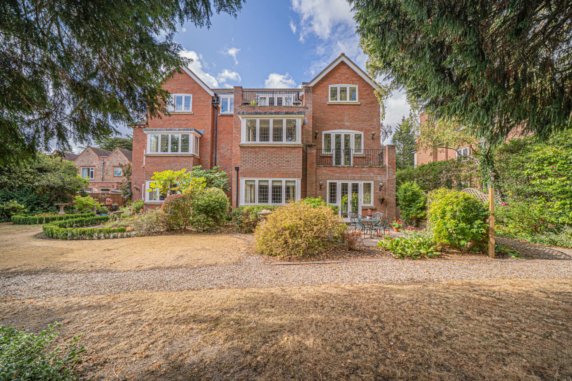 Warwick Road, Solihull, Solihull, B91 1AP