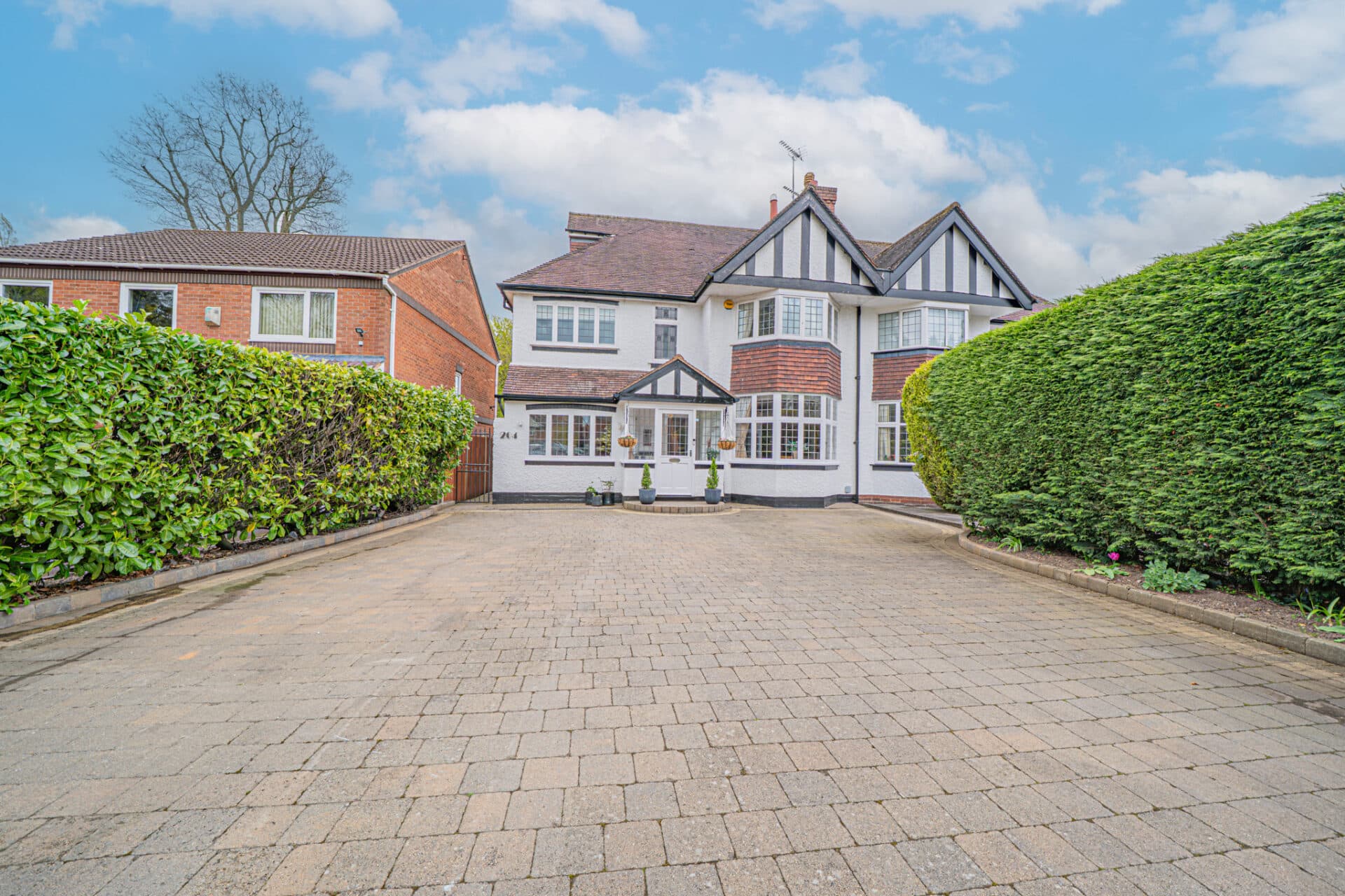 St. Bernards Road, Solihull, Solihull, B92 7BH