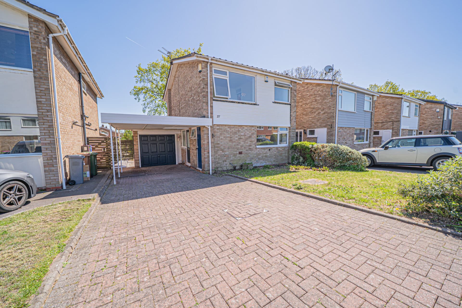Ravenswood Drive South, Solihull, Solihull, B91 3LP