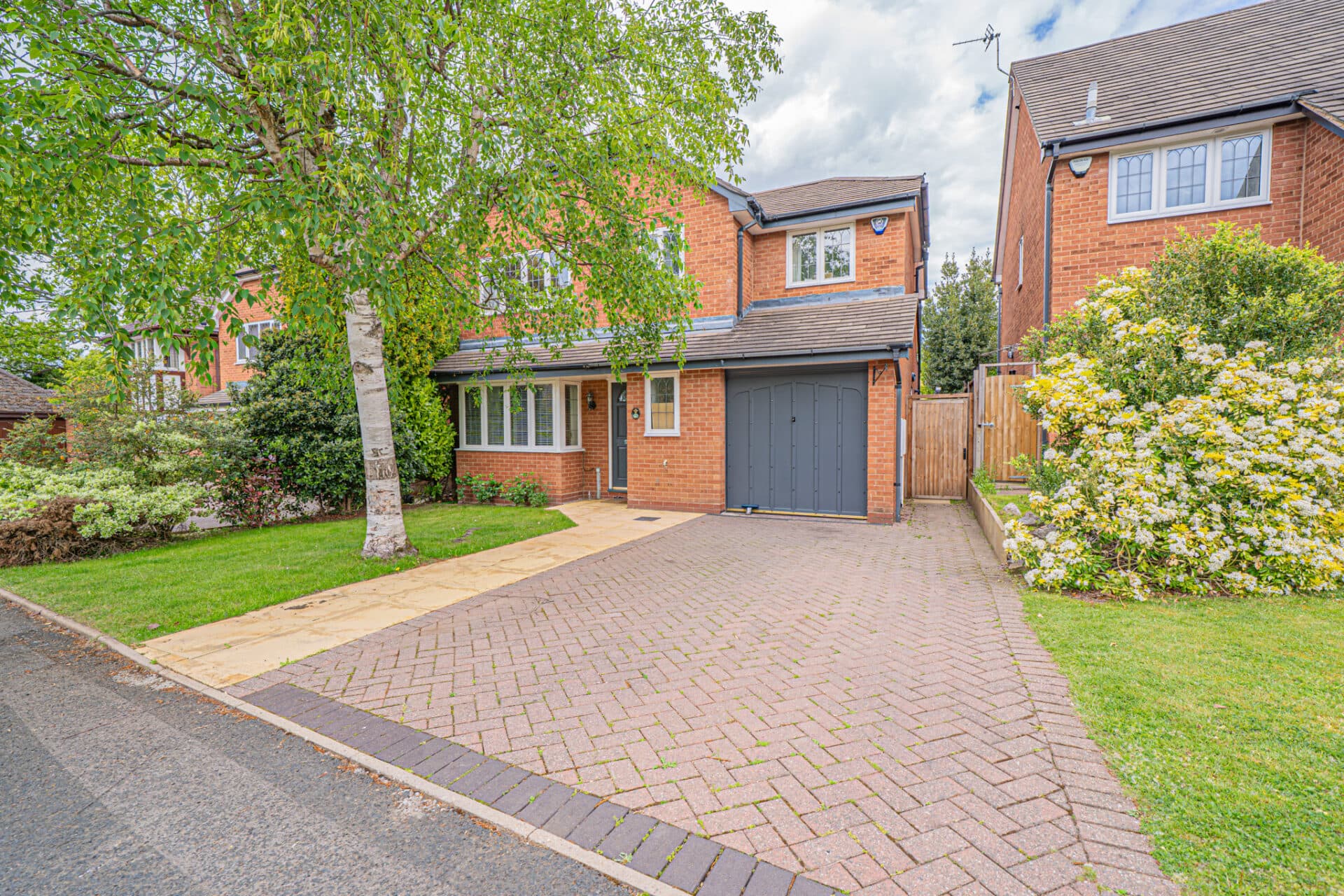 Woodstock Crescent, Dorridge, Solihull, Solihull, B93 8DA