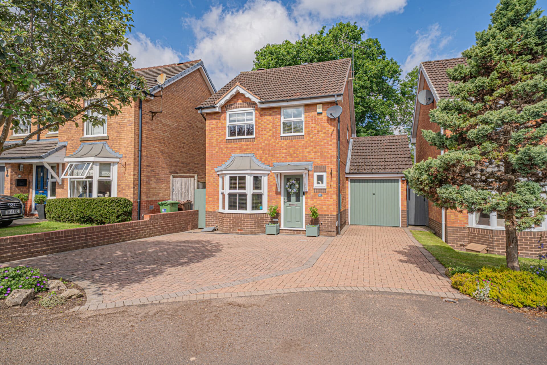 Huntley Drive, Solihull, Solihull, B91 3FL