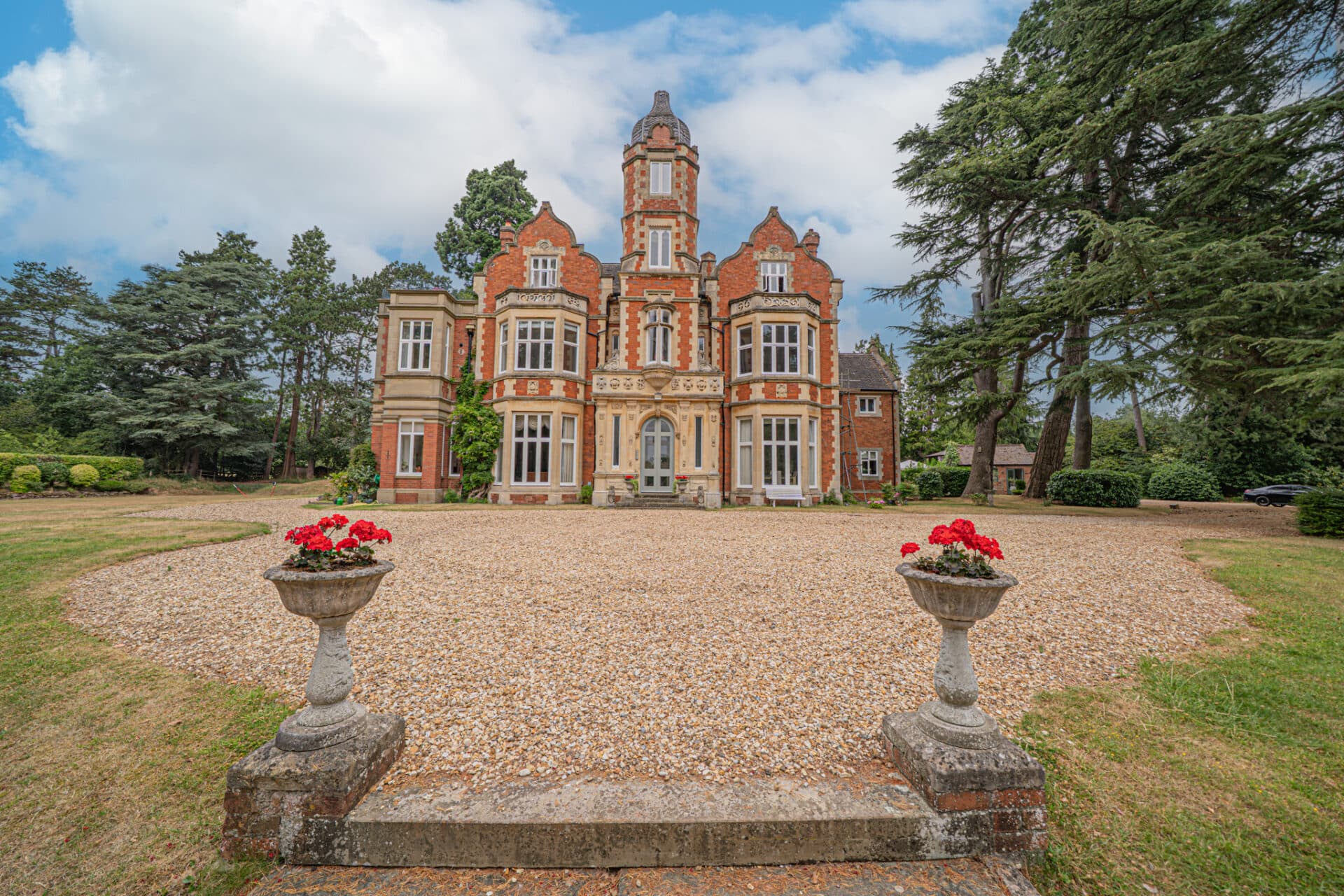 Flat 2, Parkfields House Arden Drive, Solihull, Dorridge, B93 8LL