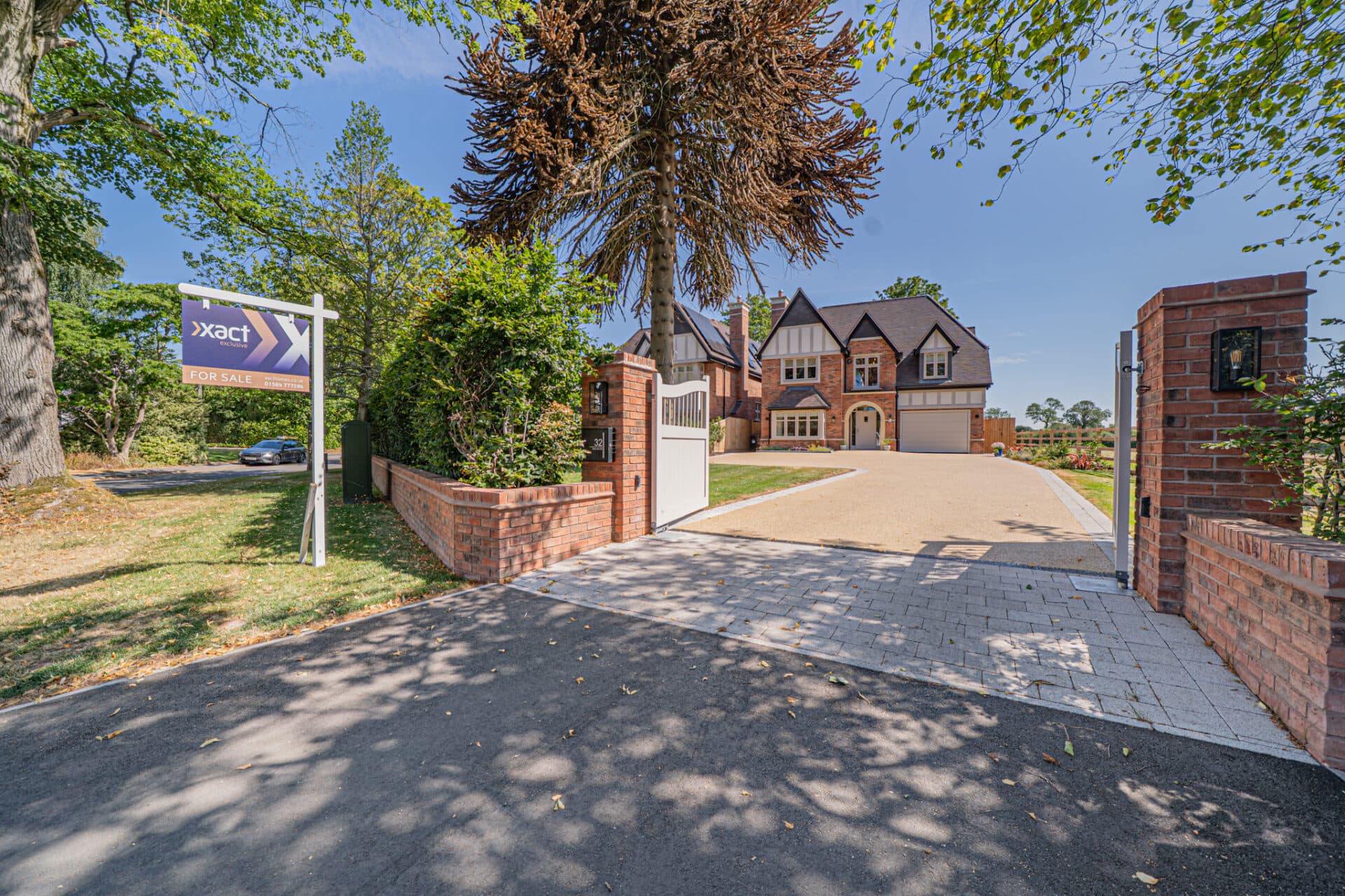 Holly House, 32 Blue Lake Road, Dorridge, Solihull, B93 8BJ