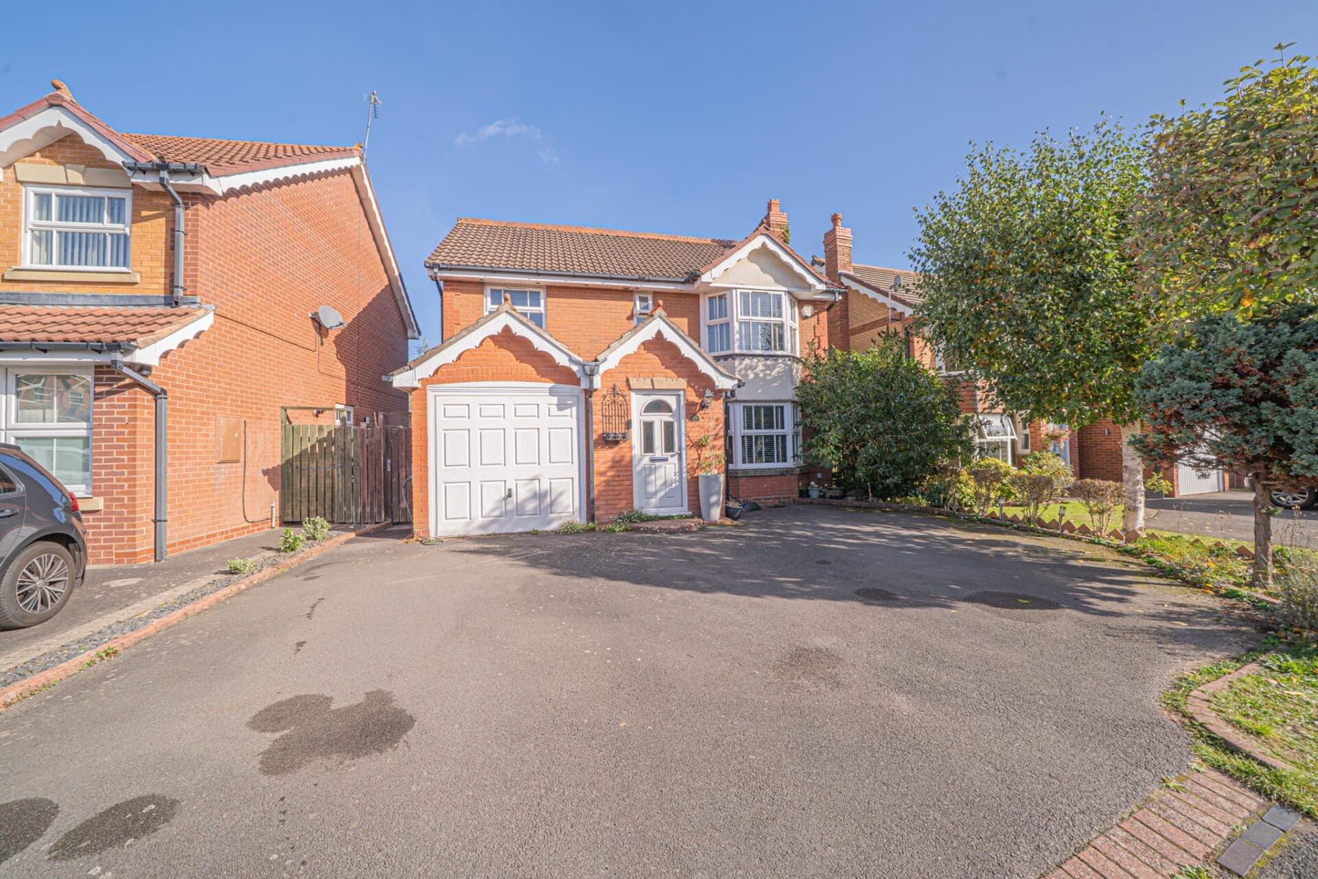 Hartwell Close, Solihull, B91 3YP