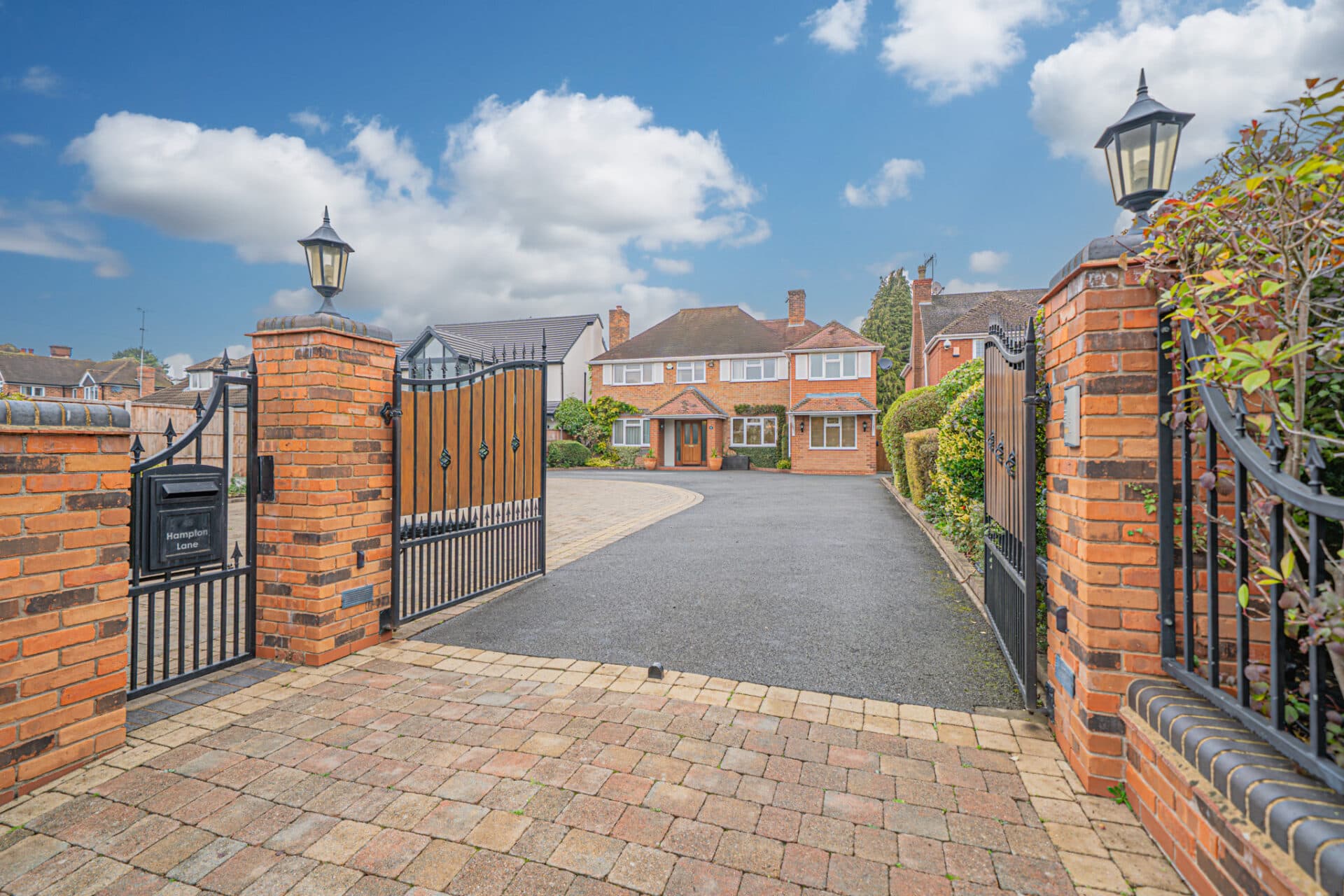 Hampton Lane, Solihull, Solihull, B91 2QD