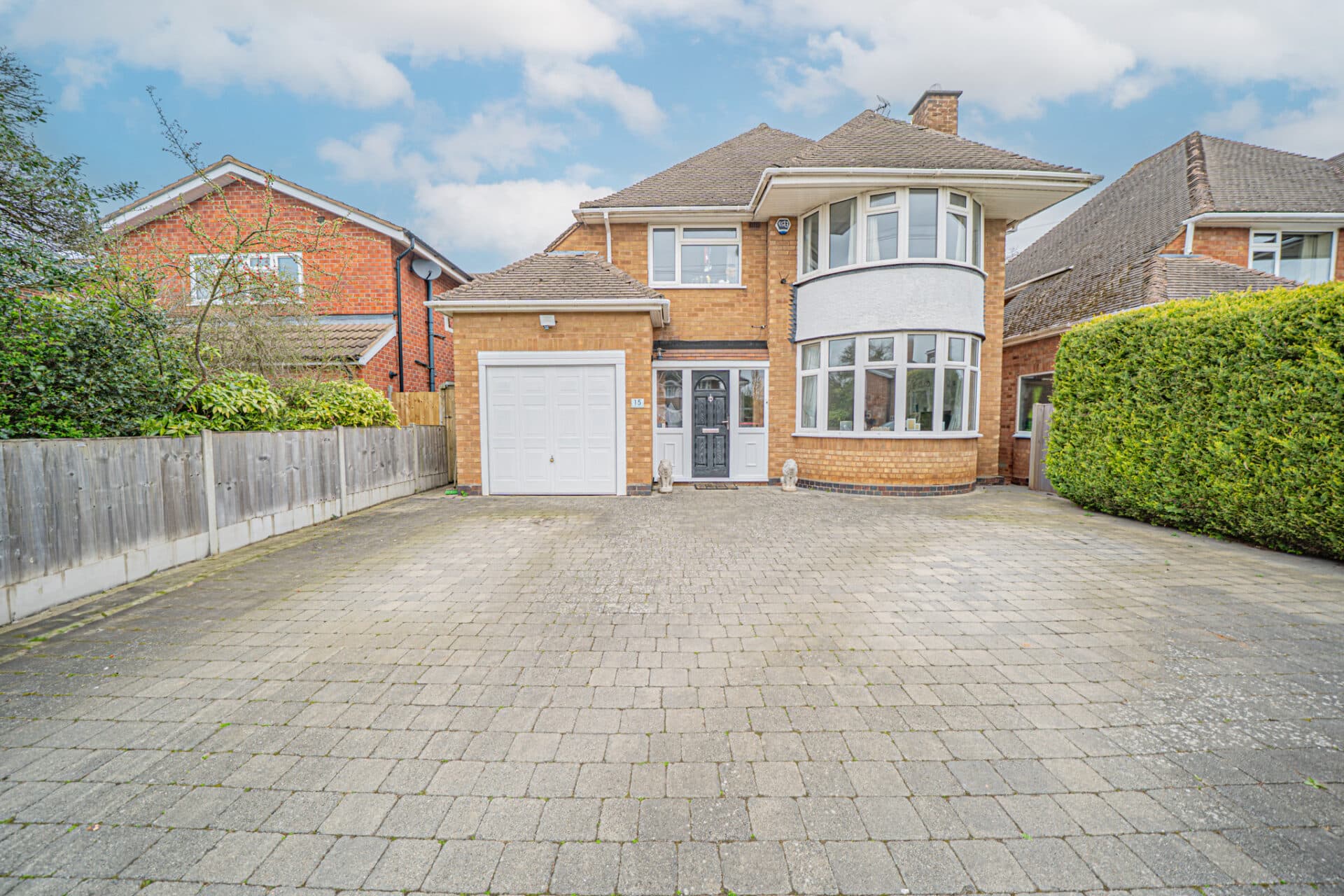 Hanbury Road, Dorridge, Solihull, Solihull, B93 8DW